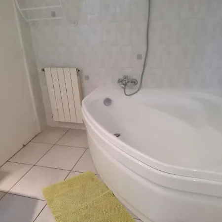 Ressourcement En Bretagne Apartment